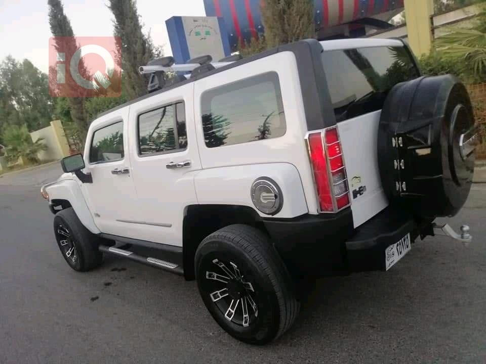 Hummer H3